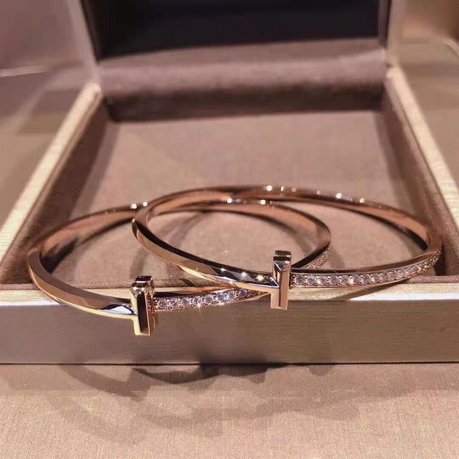 Factory designer bangle Bangles Bracelet t Family Narrow Version T1 Semi Diamond Sterling Silver Series Ring Plated 18k Gold Light Luxury Simple Rose285Z
Factory designer bangle Bangles Bracelet t Family Narrow Version T1 Semi Diamond Sterling Silver Series Ring Plated 18k Gold Light Luxury Simple Rose285Z
