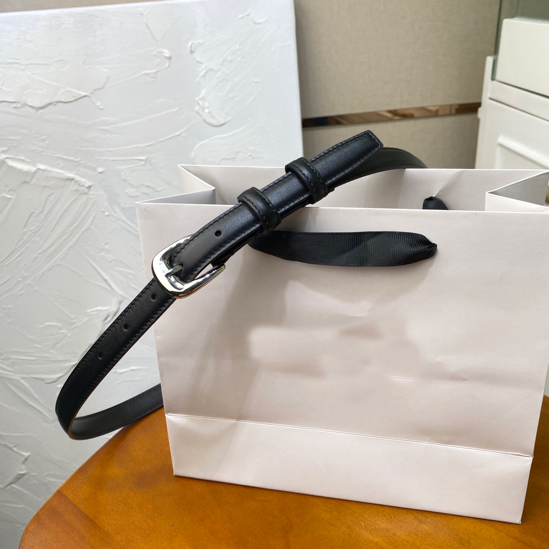 Fashion belts for women to complete your look