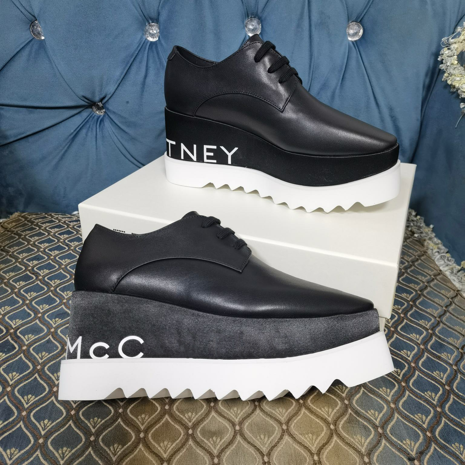 2023 new Stella Mccartney Stell women Shoes Italy Elyse Gold Glitter White Sole Wedge Oxford Derby Britt Platform
2023 new Stella Mccartney Stell women Shoes Italy Elyse Gold Glitter White Sole Wedge Oxford Derby Britt Platform
