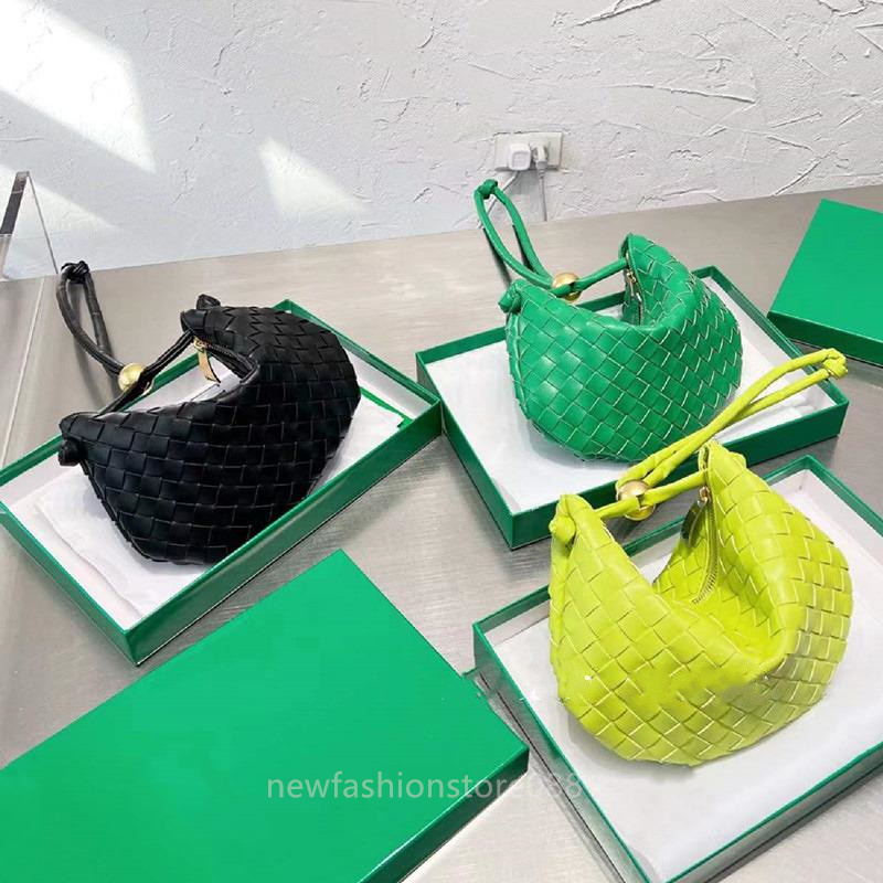 Crochet Jodie Bags designer bags luxury woven handbag pursbe b woman tote BOTTEGA VENETA bag v single shoulder small handbags bead 5A Quality green
Crochet Jodie Bags designer bags luxury woven handbag pursbe b woman tote BOTTEGA VENETA bag v single shoulder small handbags bead 5A Quality green
