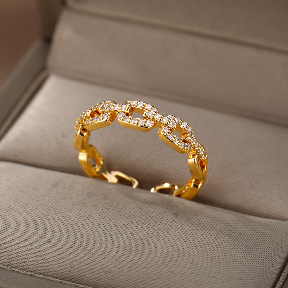 Classic Twist Chain Open Rings For Women Zircon Stainless Steel Geometric Twist Wrapped Couple Ring Wedding Aesthetic Jewelry
Classic Twist Chain Open Rings For Women Zircon Stainless Steel Geometric Twist Wrapped Couple Ring Wedding Aesthetic Jewelry