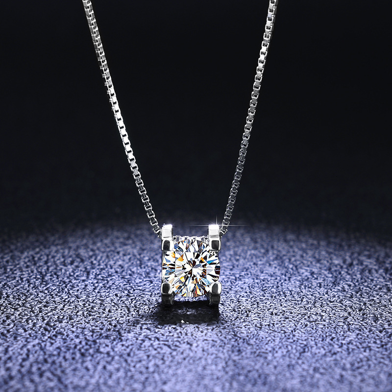 Chokers 925 Sterling Silver Diamond Necklace VVS1 D Color Pendant Wedding Jewelry for Women Girls Gift 230303
Chokers 925 Sterling Silver Diamond Necklace VVS1 D Color Pendant Wedding Jewelry for Women Girls Gift 230303