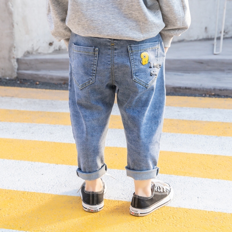 Jeans Children Clothing Baby Boys Jeans Cartoon Cotton Denim Pants 1 2 3 4 5 6 7 Years preschool Boys Kids Front Splicing Strip Jeans 230306