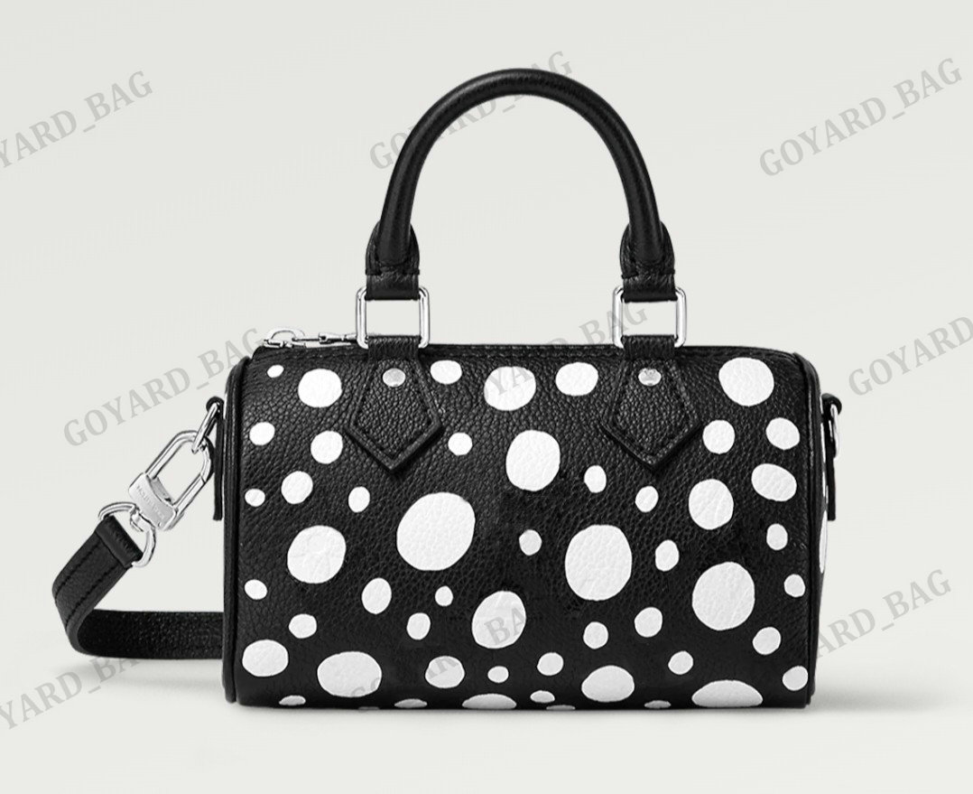 2023ss x YK SPEEDY 20 Leather Clutch Luxurys Designer Mini Bags Yayoi Kusama Crossbody Purse Luxury Ladies Pillow Banquet Bag M46411 Valentine's Day Gift
2023ss x YK SPEEDY 20 Leather Clutch Luxurys Designer Mini Bags Yayoi Kusama Crossbody Purse Luxury Ladies Pillow Banquet Bag M46411 Valentine's Day Gift