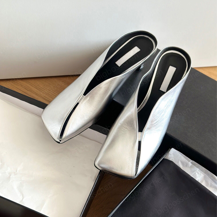 Luxury Designer ladies slippers high heeled sandals fashion runway models personality square head cowhide gold silver lazy one stirrup career dinner dress shoes
Luxury Designer ladies slippers high heeled sandals fashion runway models personality square head cowhide gold silver lazy one stirrup career dinner dress shoes