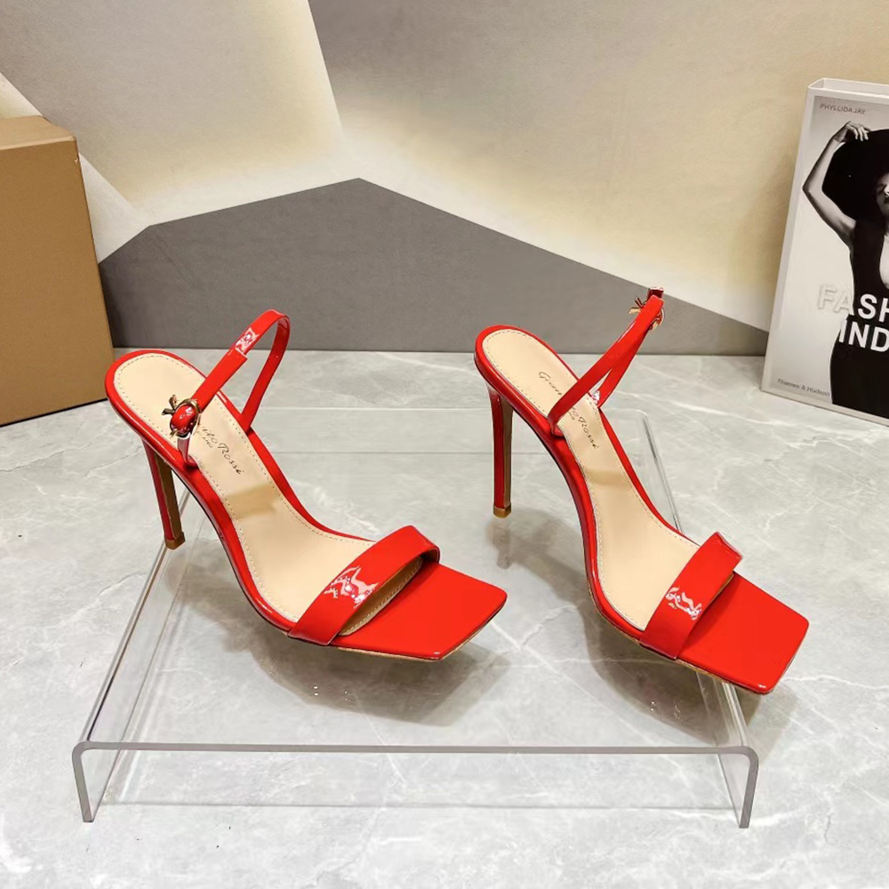 Instep strap high-heeled slippers Square toe slip-on slides calfskin leather outsole heeled mules for women luxury designer sandals factory footwear 35-42 with box, Red
Instep strap high-heeled slippers Square toe slip-on slides calfskin leather outsole heeled mules for women luxury designer sandals factory footwear 35-42 with box, Red