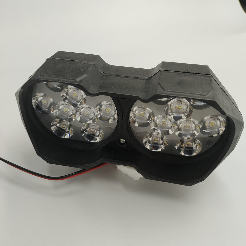 Motorcycle Spotlight L15 External Headlamp Refitted Led Lamp 12v-80v 18 Beads 30w Scooter Repair Part
Motorcycle Spotlight L15 External Headlamp Refitted Led Lamp 12v-80v 18 Beads 30w Scooter Repair Part