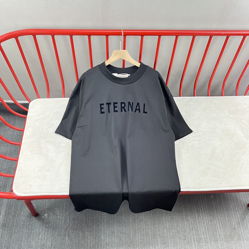 23ss Spring Summer Flocked Logo Print Tee T shirt Paint Europe Skateboard Men Women Hip Hop Fashion US Size Tshirt, Light gray
23ss Spring Summer Flocked Logo Print Tee T shirt Paint Europe Skateboard Men Women Hip Hop Fashion US Size Tshirt, Light gray