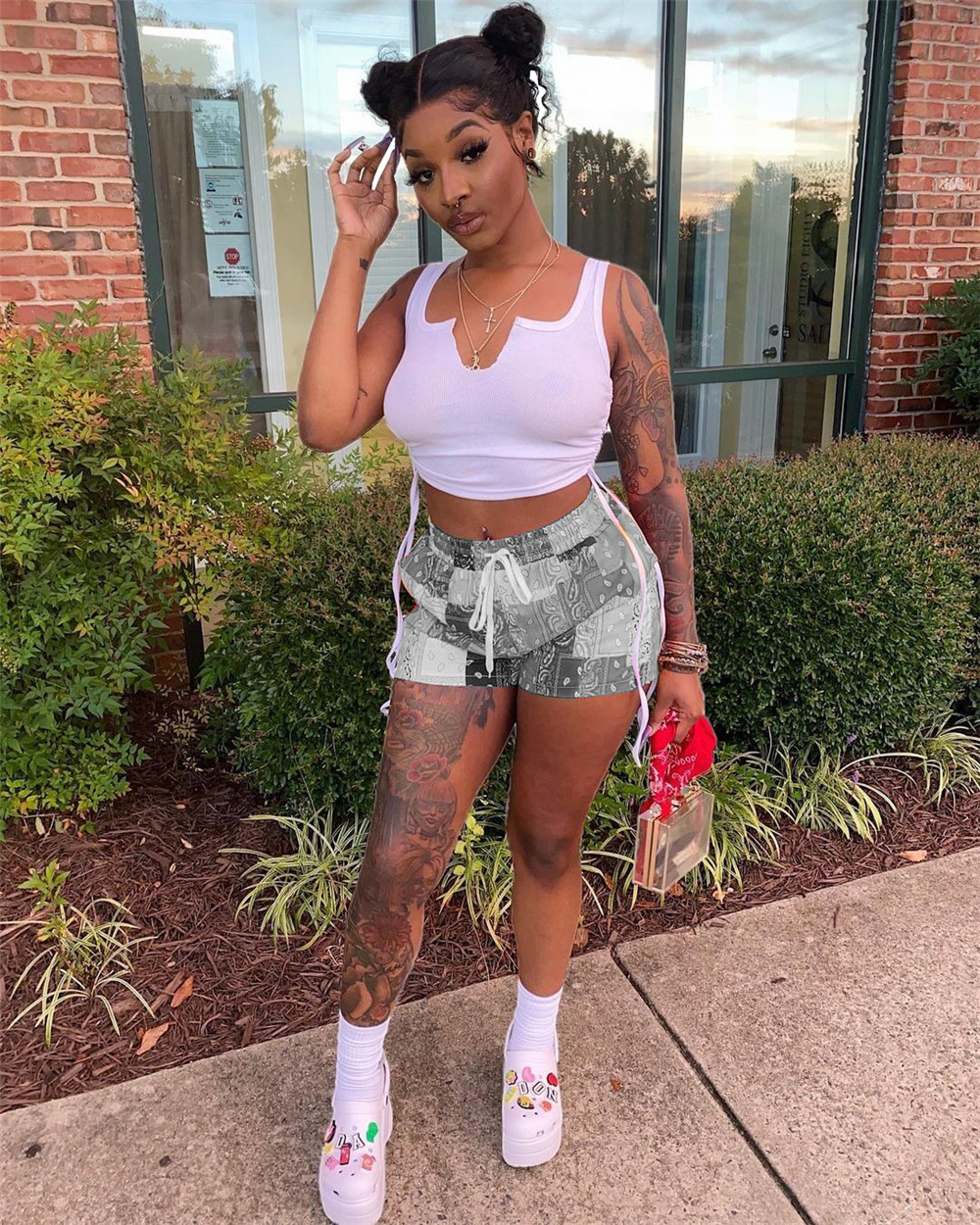 2023 Designer Summer Tracksuits Two Piece Set Women Outfits Sporty Sportswear Sleeveless Tank Top and Print Shorts Casual Sportswear Bulk Wholesale 93