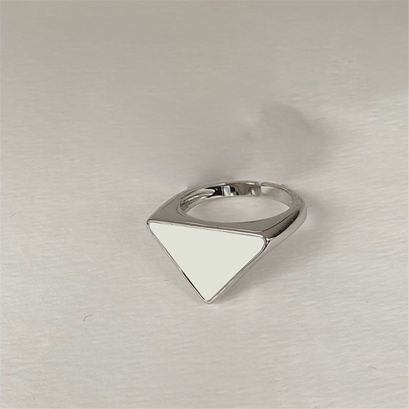 Silver Plain Women Rings White Triangle Pattern Cluster Rings Mirror Smooth Elegant Lady Jewelry
Silver Plain Women Rings White Triangle Pattern Cluster Rings Mirror Smooth Elegant Lady Jewelry