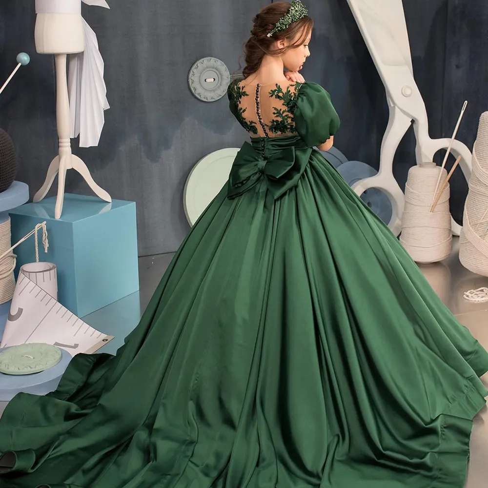 Dark Green wer Girl Dresses Puffy Short Sleeve Toddler First Communion Gown Bow Tie Satin Kids Pageant Dress