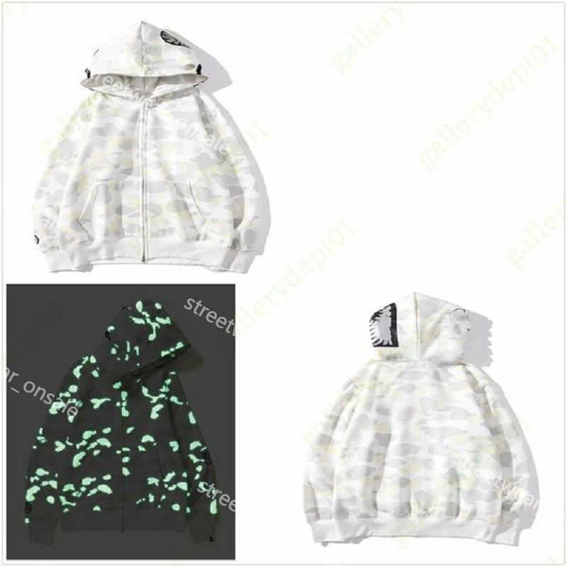 Ape Mens Designer Hoodies Reflective Night Vision Zip Up Shark Jackets Camo Print Cotton Coat Zipper Sweater Mens Women Couple Lovers Top Clothing 00711
Ape Mens Designer Hoodies Reflective Night Vision Zip Up Shark Jackets Camo Print Cotton Coat Zipper Sweater Mens Women Couple Lovers Top Clothing 00711
