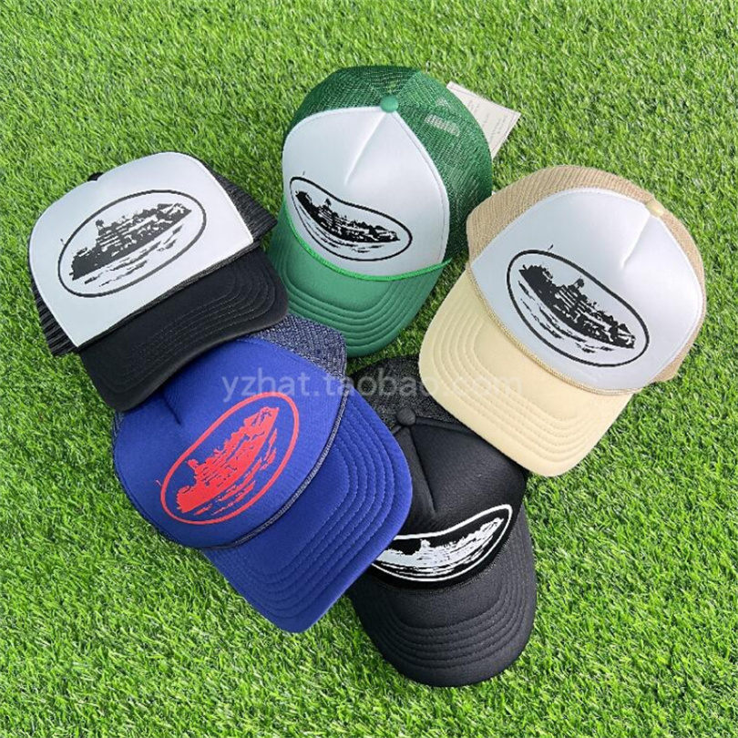 2023 Designer LEXURIE LETTRE BRODERIE Bend Wave Caps Male Hip Hop Visor Mesh Male Femelle Cross Punk Baseball HATS 2022, 21
2023 Designer LEXURIE LETTRE BRODERIE Bend Wave Caps Male Hip Hop Visor Mesh Male Femelle Cross Punk Baseball HATS 2022, 21