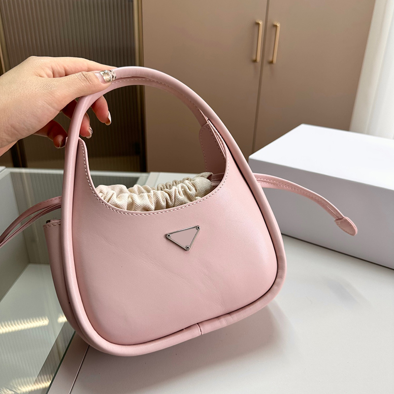 Designer Shoulder Bag For Women Leather Bucket Bag Crossbody Bags Handbags Purse Removable Wide Strap Triangle P Small Tote Wallet 2303072BF, P#black
Designer Shoulder Bag For Women Leather Bucket Bag Crossbody Bags Handbags Purse Removable Wide Strap Triangle P Small Tote Wallet 2303072BF, P#black