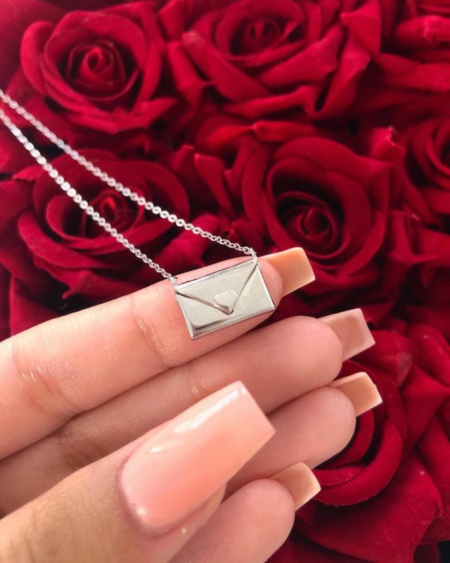 Love Letter Pendant Necklace in Sterg Sier - Simple & Sweet Jewelry for Women's Wedding, Party, or Promise Gift