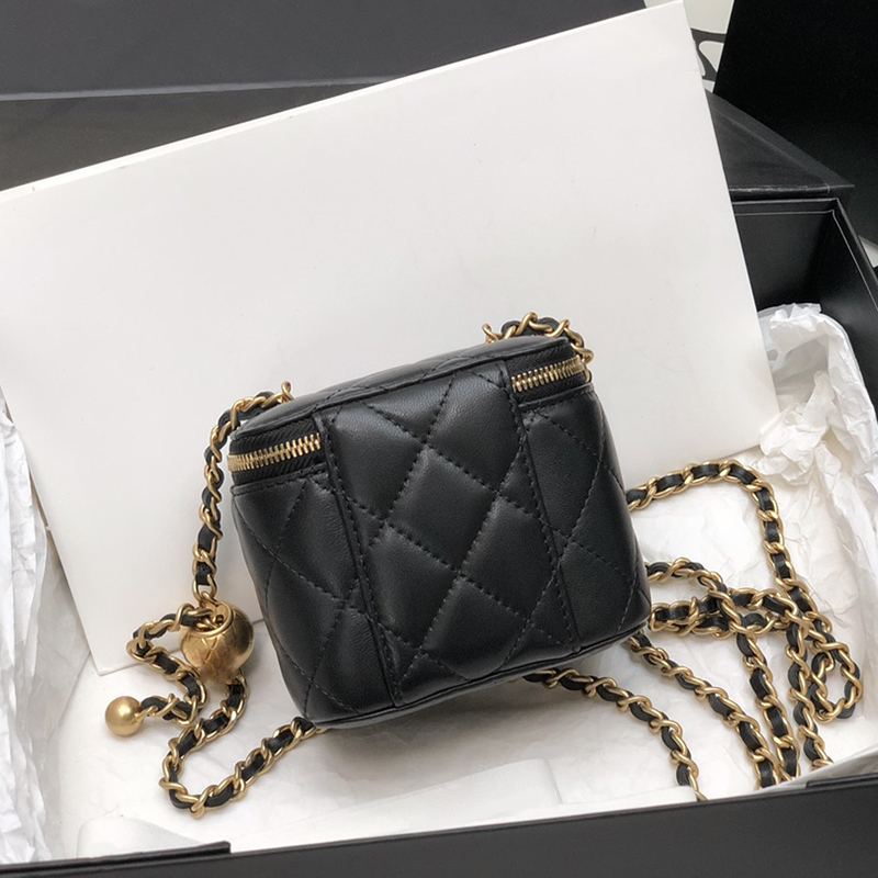 10A Original quality Golden bead box bag woman Cosmetic Bag 22B 11cm genuine leather chain bags With box C139
10A Original quality Golden bead box bag woman Cosmetic Bag 22B 11cm genuine leather chain bags With box C139