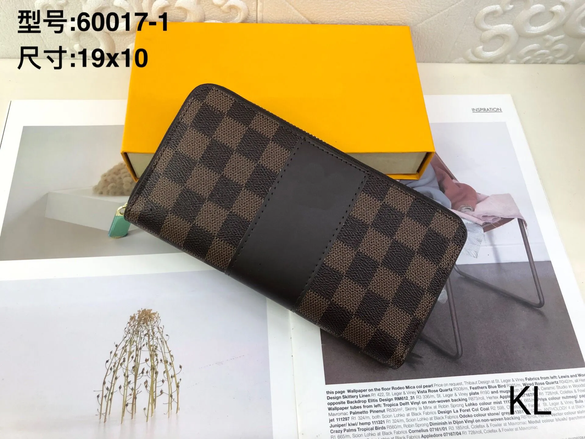 2023 famous brand women wallets designers Luxurys purse cluth top quality fashion men's wallet classic passport card holder bag #60017-1 classical Old Flower purse, Black flower
2023 famous brand women wallets designers Luxurys purse cluth top quality fashion men's wallet classic passport card holder bag #60017-1 classical Old Flower purse, Black flower