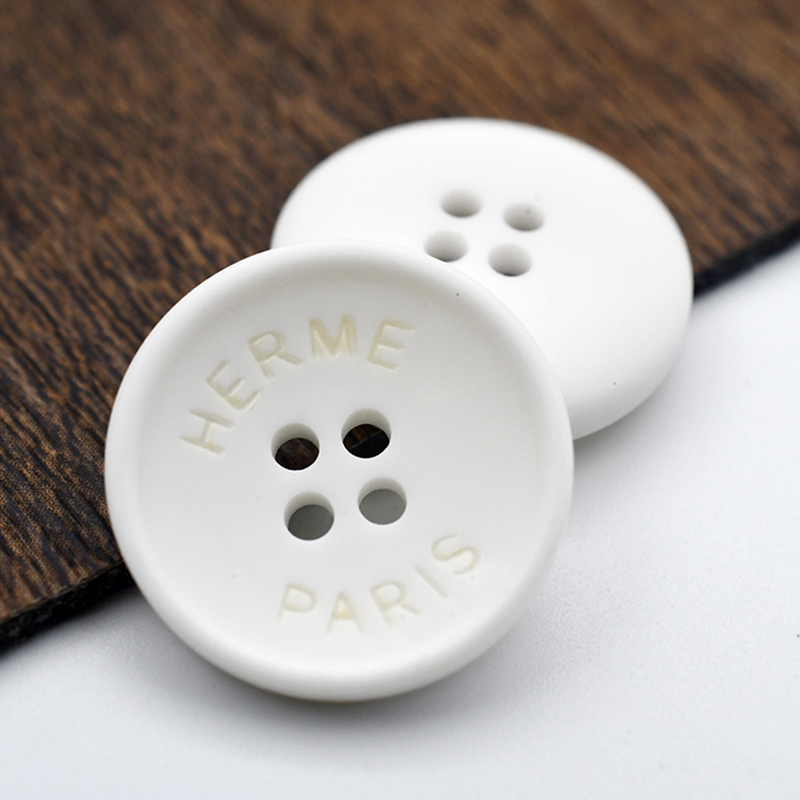 3 Colors Special Design Letter Resin Buttons for Shirt Sweater Cardigan Round Diy Sewing Button with Stamp