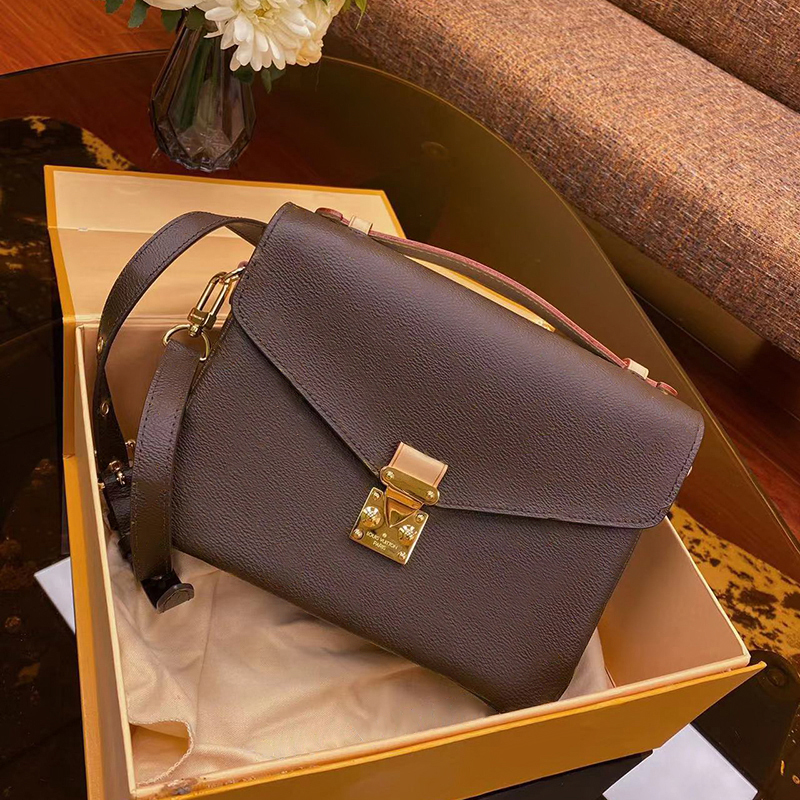 1:1 Quality Messenger Bag 25cm Canvas Designer Crossbody Bags M44876 With Box L002, M44875
1:1 Quality Messenger Bag 25cm Canvas Designer Crossbody Bags M44876 With Box L002, M44875