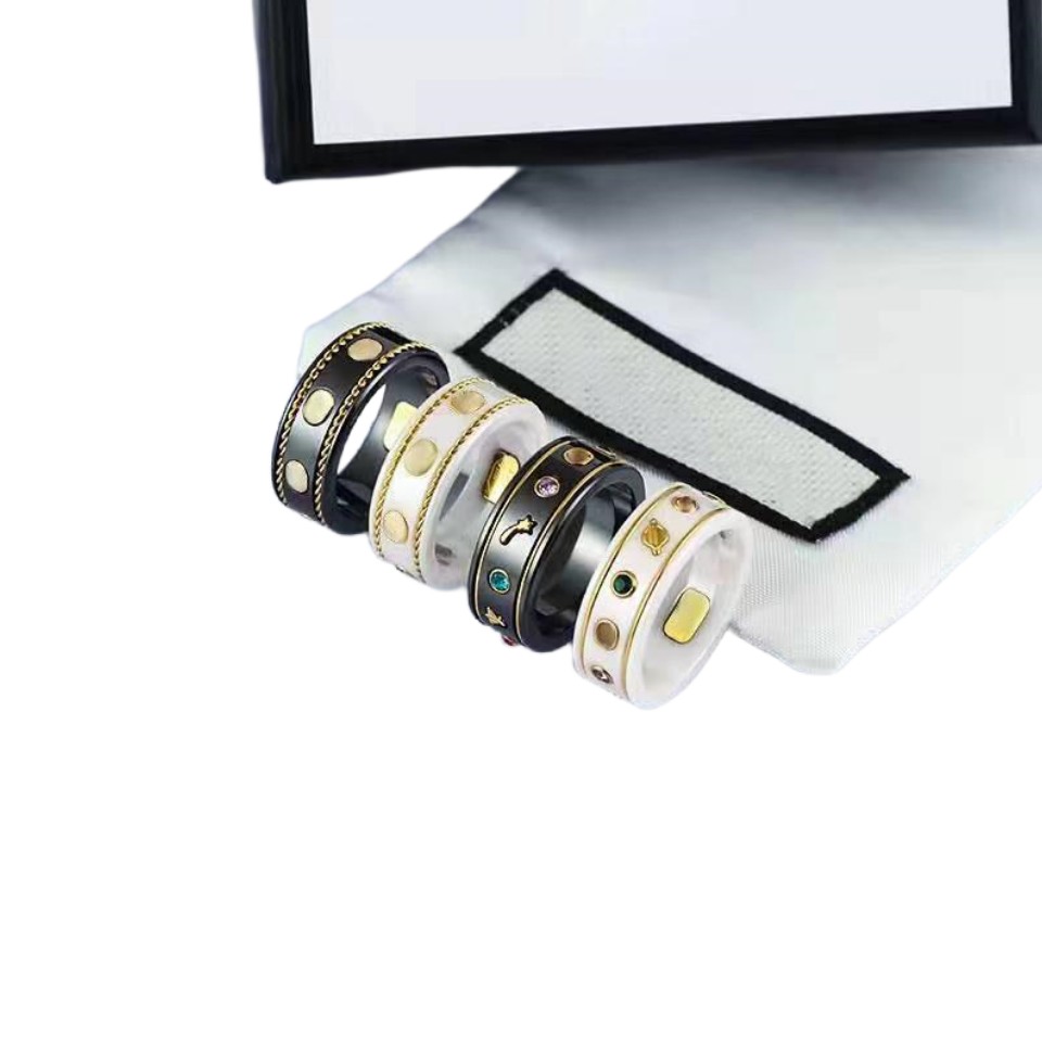 Brand Ring for Man Women Unisex Rings Men Woman Designer Jewelry 8 Color Gifts Fashion Accessories
Brand Ring for Man Women Unisex Rings Men Woman Designer Jewelry 8 Color Gifts Fashion Accessories