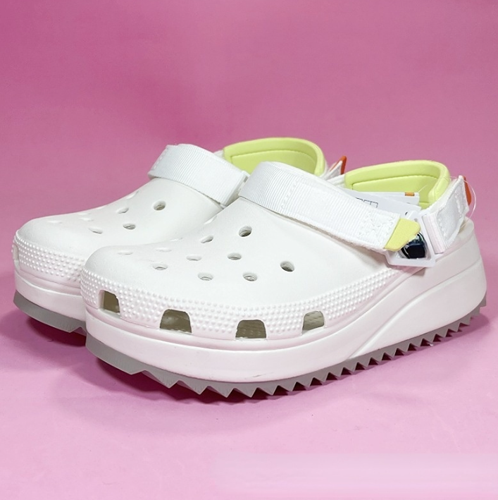 Classic Men's and Women's Hole Shoes Summer Non-Slip Wear-Resistant Beach Slippers Portable, Aspic
Classic Men's and Women's Hole Shoes Summer Non-Slip Wear-Resistant Beach Slippers Portable, Aspic