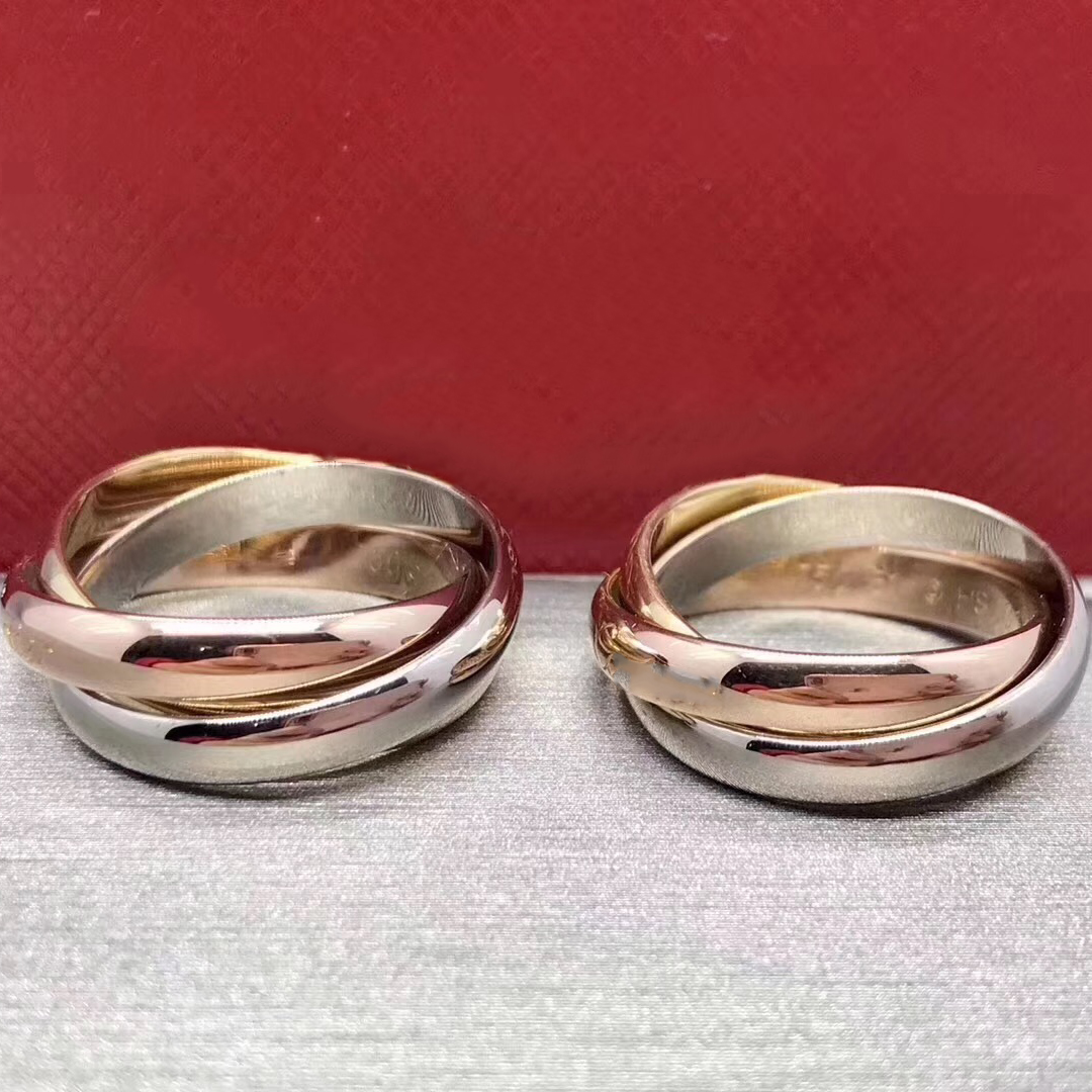 Luxury designer rings three-ring three-color ring 5-11 size fashionable versatile neutral temperament ring high-end luxury fashion simple good
Luxury designer rings three-ring three-color ring 5-11 size fashionable versatile neutral temperament ring high-end luxury fashion simple good