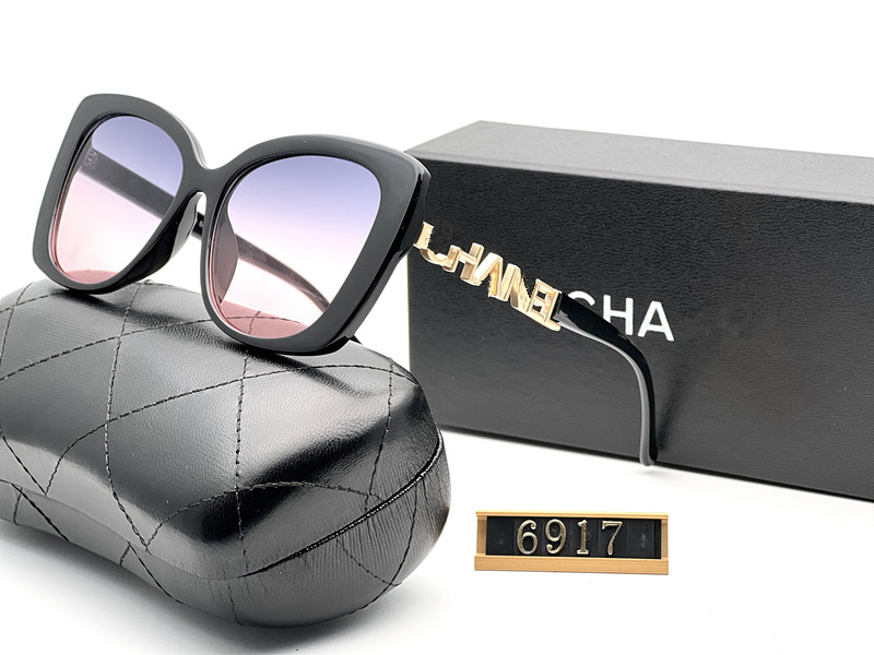 Designer Sunglasses For Women and Men Fashion Model Special UV 400 Protection Letter Leg Double Beam Frame Outdoor Brands Design Alloy Top Cyclone Sunglasses 6917
Designer Sunglasses For Women and Men Fashion Model Special UV 400 Protection Letter Leg Double Beam Frame Outdoor Brands Design Alloy Top Cyclone Sunglasses 6917