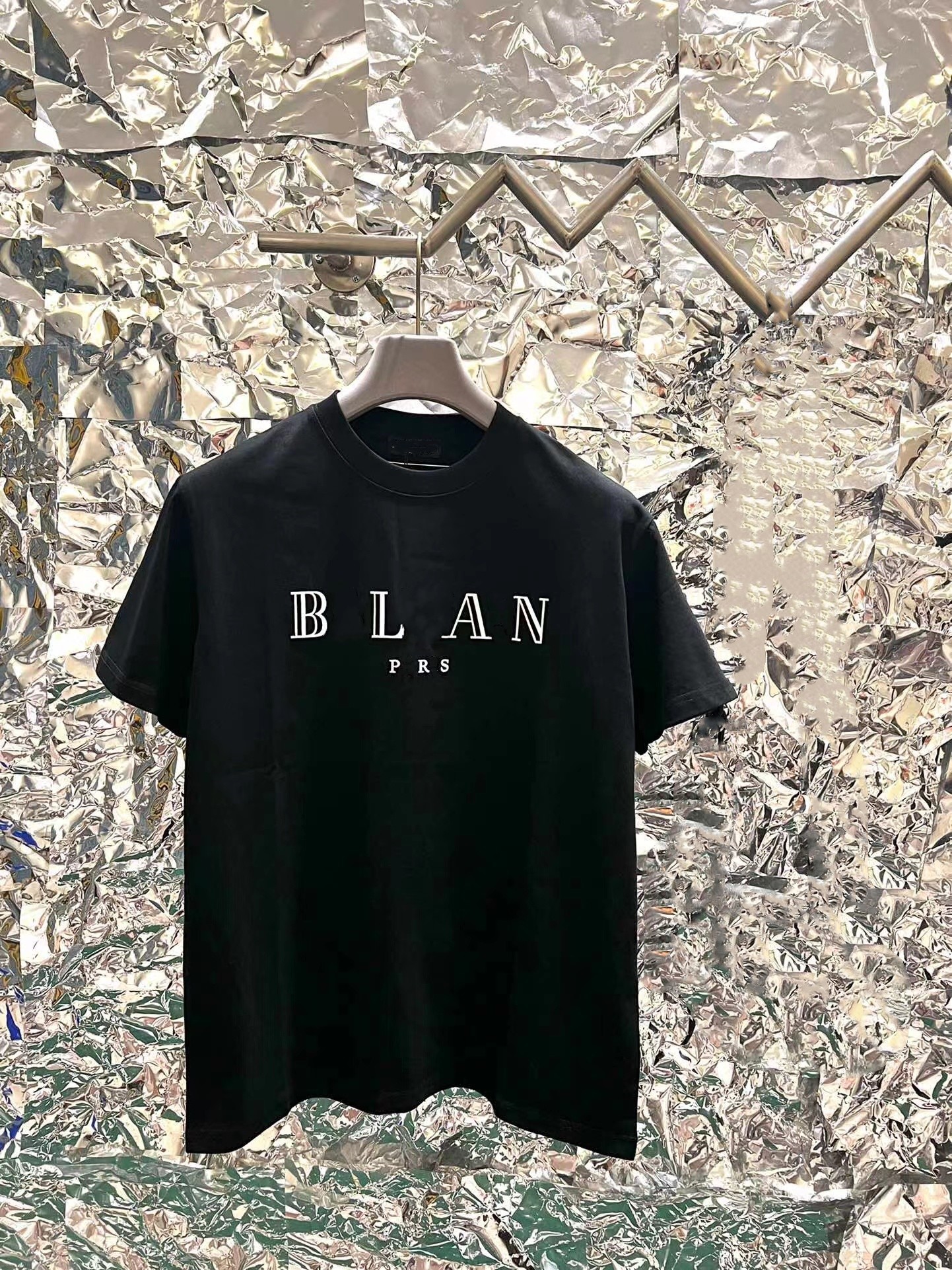 Mens T Shirt Designer For Men Womens Shirts Fashion tshirt With Letters Casual Summer Short Sleeve Man Tee Woman Clothing 003, White
Mens T Shirt Designer For Men Womens Shirts Fashion tshirt With Letters Casual Summer Short Sleeve Man Tee Woman Clothing 003, White