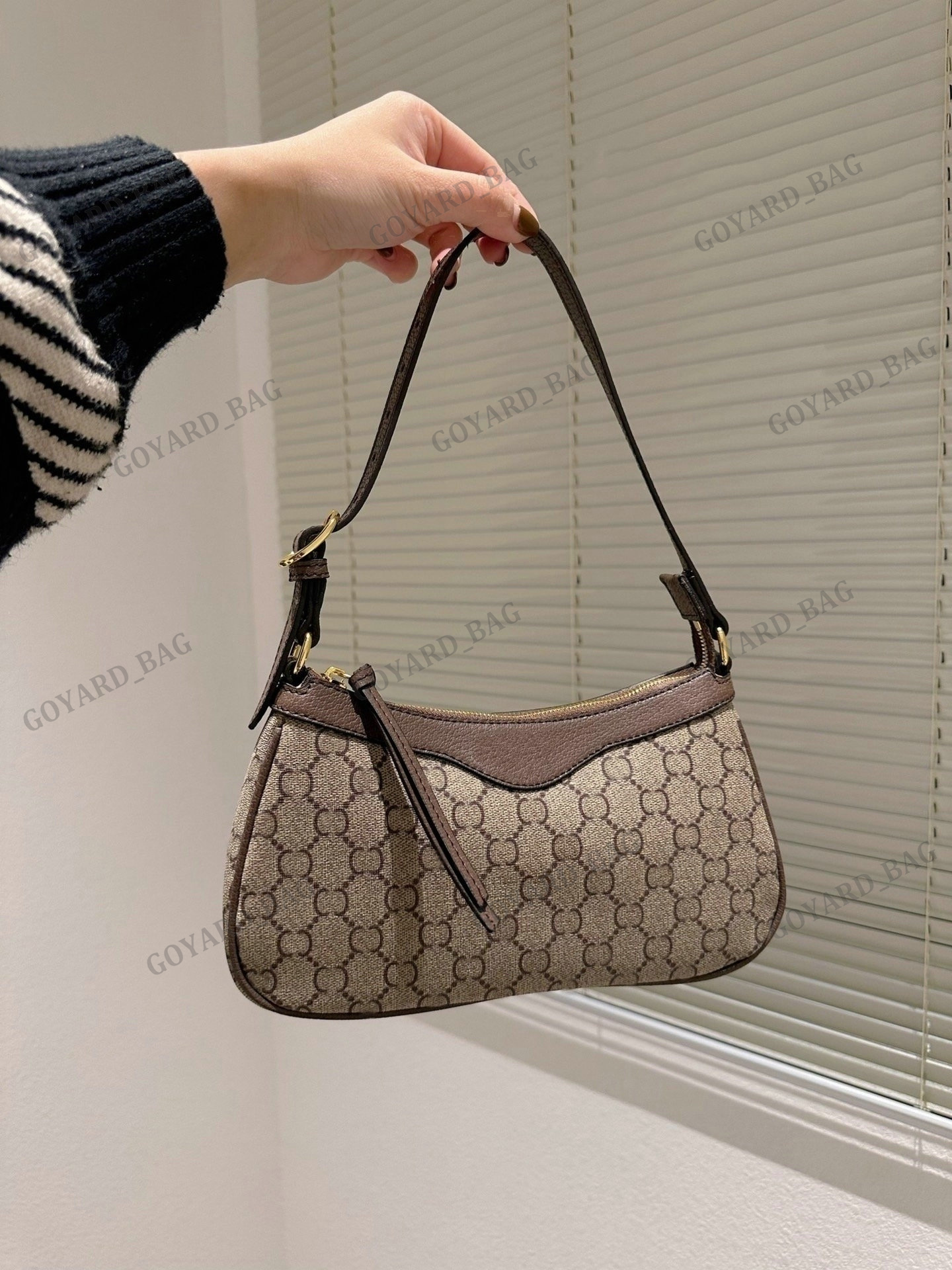 Designer Ophidia Small Handbag Top Handle Hand Bags Womens Fashion Monograms Underarm Bag Lady Luxury Brown Leather Mini Adjustable Shoulder Bag Pouch Chic Clutch, 11111
Designer Ophidia Small Handbag Top Handle Hand Bags Womens Fashion Monograms Underarm Bag Lady Luxury Brown Leather Mini Adjustable Shoulder Bag Pouch Chic Clutch, 11111