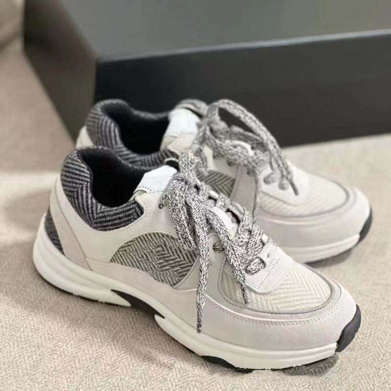 Designer Casual Shoes High Quality Fashion For woman black white shoes Flat Heel dress Dance Flippers Walking, #1
Designer Casual Shoes High Quality Fashion For woman black white shoes Flat Heel dress Dance Flippers Walking, #1