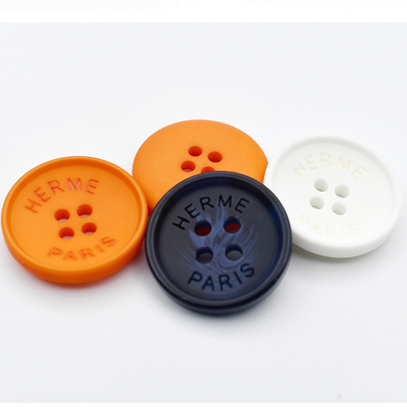 3 Colors Special Design Letter Resin Buttons for Shirt Sweater Cardigan Round Diy Sewing Button with Stamp