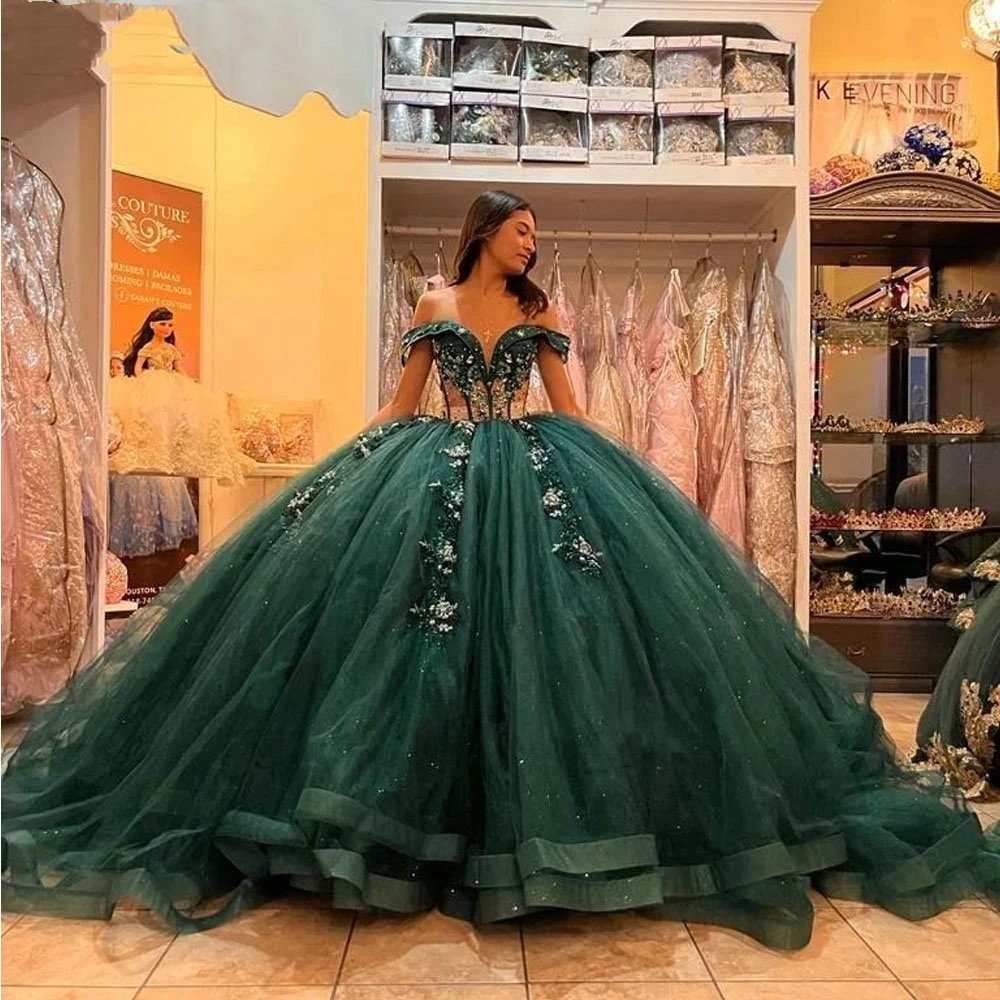 Emerald Green Illusion Sequined Appliques Quinceanera Dress Ball Gown Off The Shoulder Beading Lace Corset Vestidos De Prom Party Gowns Bc Lz0304
