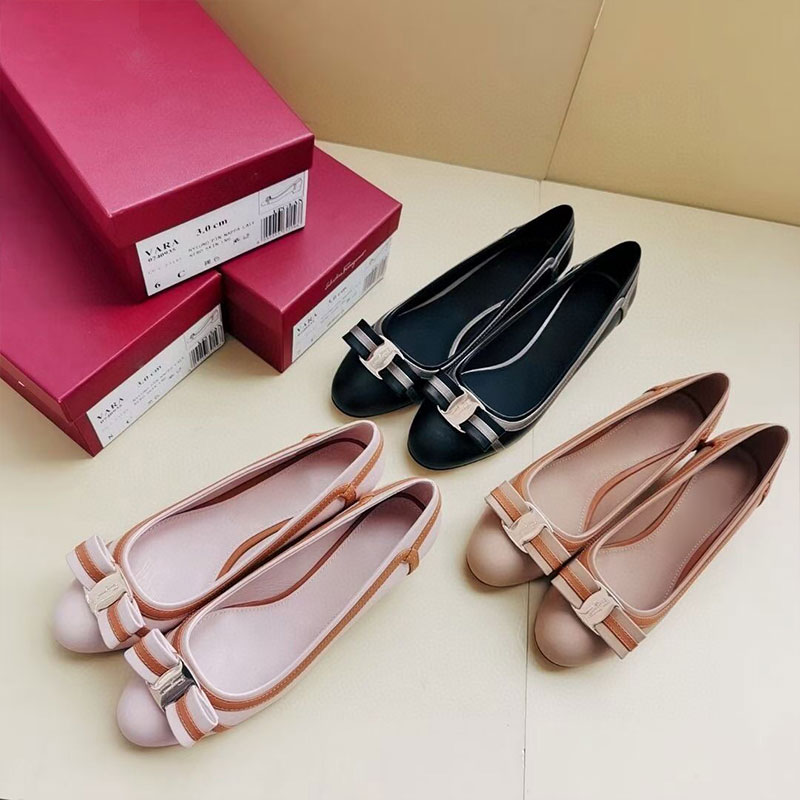 Sweet pink shoes designer diamond silk shoes 23s womens party wedding dress shoes pumps rhinestone sexy and versatile banquet loafers multicolour shoes with box, Color1
Sweet pink shoes designer diamond silk shoes 23s womens party wedding dress shoes pumps rhinestone sexy and versatile banquet loafers multicolour shoes with box, Color1