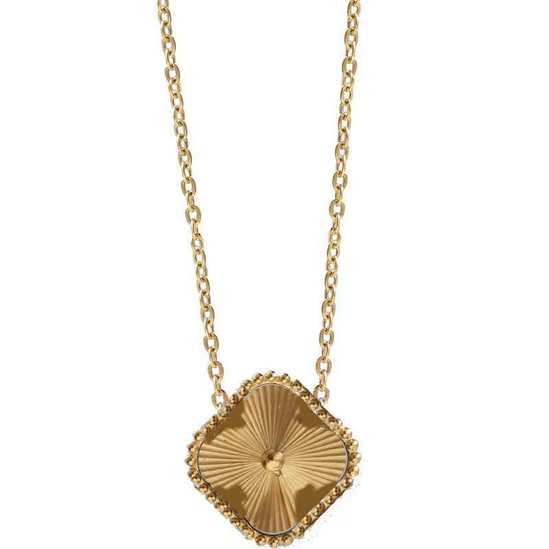 Classic Fashion forever bracelet Pendant Necklaces for women Elegant Four Leaf flowers earrings Necklace Choker chains Designer Jewelry 18K
Classic Fashion forever bracelet Pendant Necklaces for women Elegant Four Leaf flowers earrings Necklace Choker chains Designer Jewelry 18K
