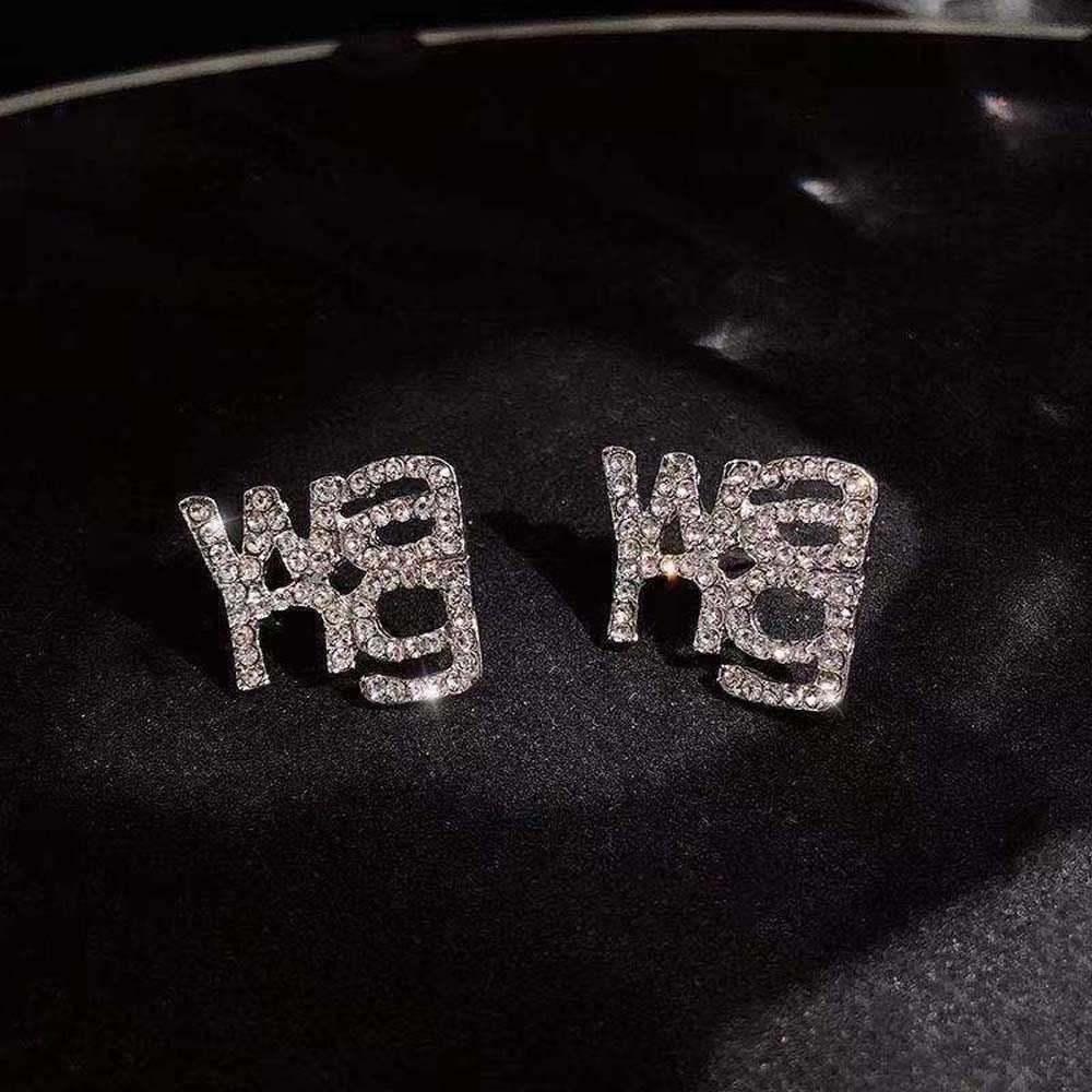 Charm 1Pair Fashion Punk Exaggerated Crystal Wang Letter Earrings Rhinestone Letters Dangle Earrings For Women Girl Jewlery G230307
Charm 1Pair Fashion Punk Exaggerated Crystal Wang Letter Earrings Rhinestone Letters Dangle Earrings For Women Girl Jewlery G230307