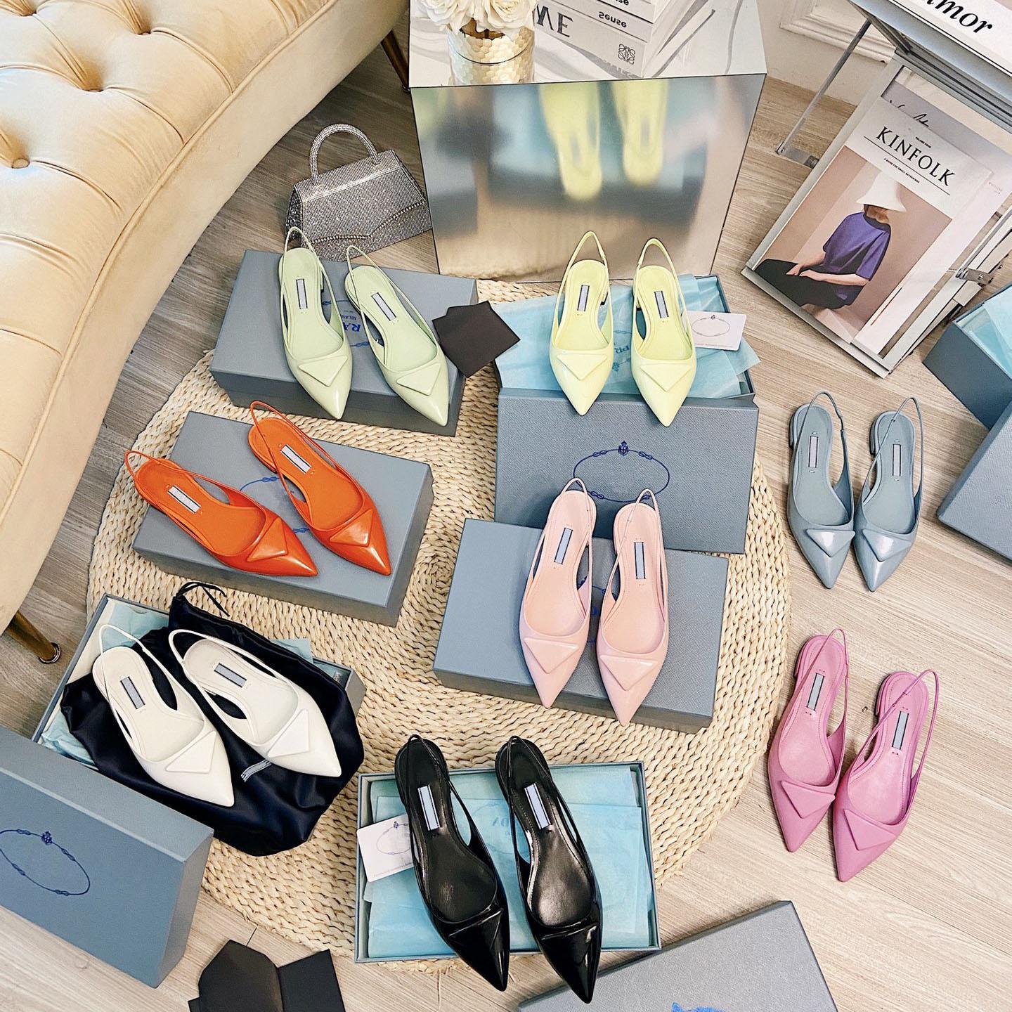 Leather Sandals Desinger women Dress shoes High Heels With box Luxurys stiletto Heel Logo Printed 75mm Womens Sandal Party Wedding Shoe Logo Embossed High-heeled
Leather Sandals Desinger women Dress shoes High Heels With box Luxurys stiletto Heel Logo Printed 75mm Womens Sandal Party Wedding Shoe Logo Embossed High-heeled