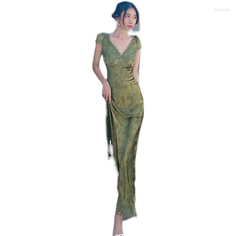 Casual Dresses Elegant Green V-Neck Satin Jacquard Dress Womens Backless Sexy Maxi Summer Ladies Vintage Vestidos Female Clothing DD158