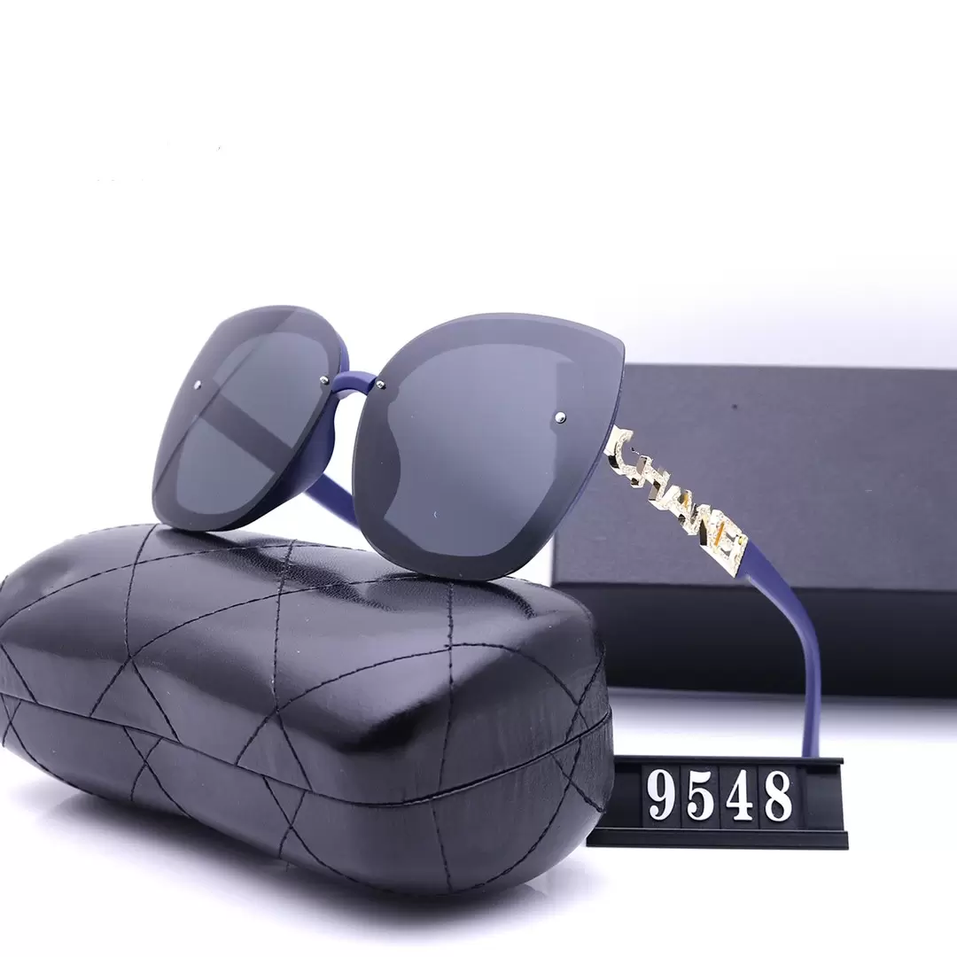 new Fashion high quality Designer Sunglasses High Quality Brand Polarized lens Sun glasses Eyewear For Women eyeglasses metal frame 548 cha
new Fashion high quality Designer Sunglasses High Quality Brand Polarized lens Sun glasses Eyewear For Women eyeglasses metal frame 548 cha