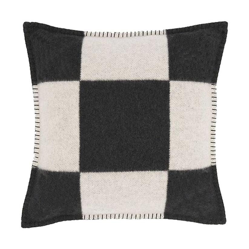 Leisure Woven Jacquard Cashmere Cushion Pillow Case Nordic Letter Decorative Pillows Home Warm Wool Pillowcases Room Decoration274N, Khaki 
Leisure Woven Jacquard Cashmere Cushion Pillow Case Nordic Letter Decorative Pillows Home Warm Wool Pillowcases Room Decoration274N, Khaki