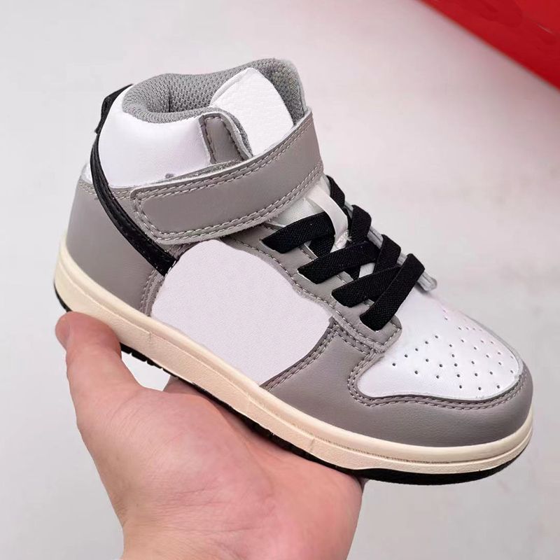 2023 Mid Kids Baby Shoes For Boys Girls Sports Black White Chunky Cows Trainers Boy and Sneakers Children
2023 Mid Kids Baby Shoes For Boys Girls Sports Black White Chunky Cows Trainers Boy and Sneakers Children