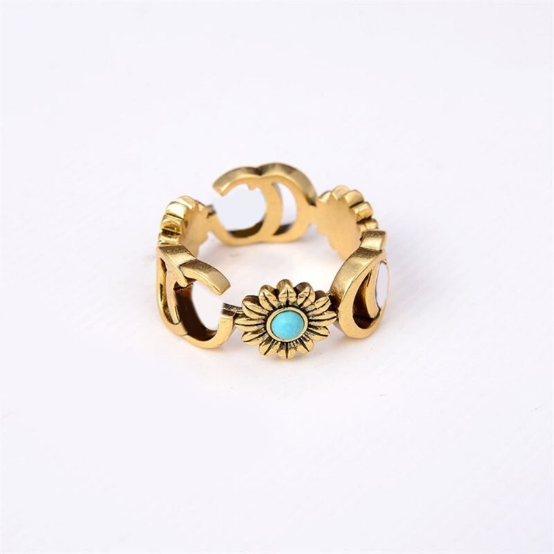 Alloy double simple g letter rings for women classic daisy flowers turquoise stone mens jewlery designer diamond luxury Rings natural beauty delicate ZB038 E23
Alloy double simple g letter rings for women classic daisy flowers turquoise stone mens jewlery designer diamond luxury Rings natural beauty delicate ZB038 E23