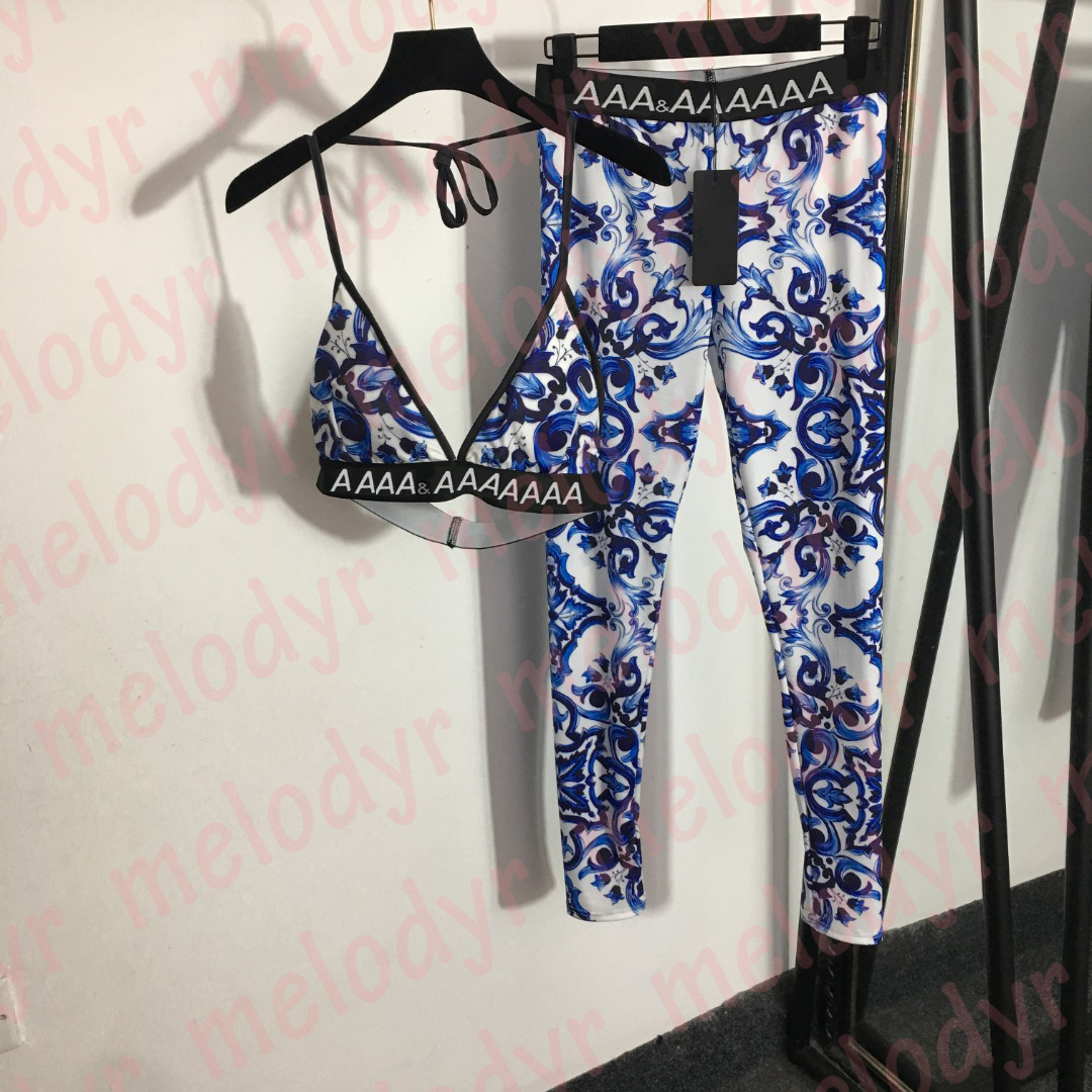 Sexy Sportswear Women Print Yoga Tracksuits Padded Sport Bra Elastic Leggings Workout Clothes, Blue(random print)
Sexy Sportswear Women Print Yoga Tracksuits Padded Sport Bra Elastic Leggings Workout Clothes, Blue(random print)