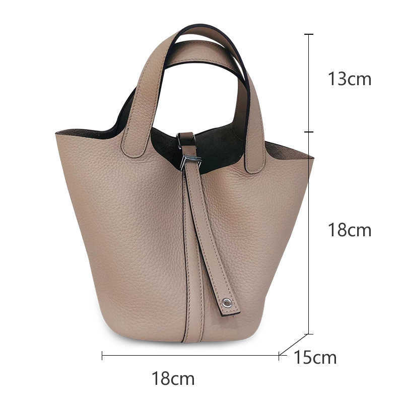 H bag Designer Original 2023 new leather women's bag vegetable basket hand head bucket lock handle, Denim blue
H bag Designer Original 2023 new leather women's bag vegetable basket hand head bucket lock handle, Denim blue