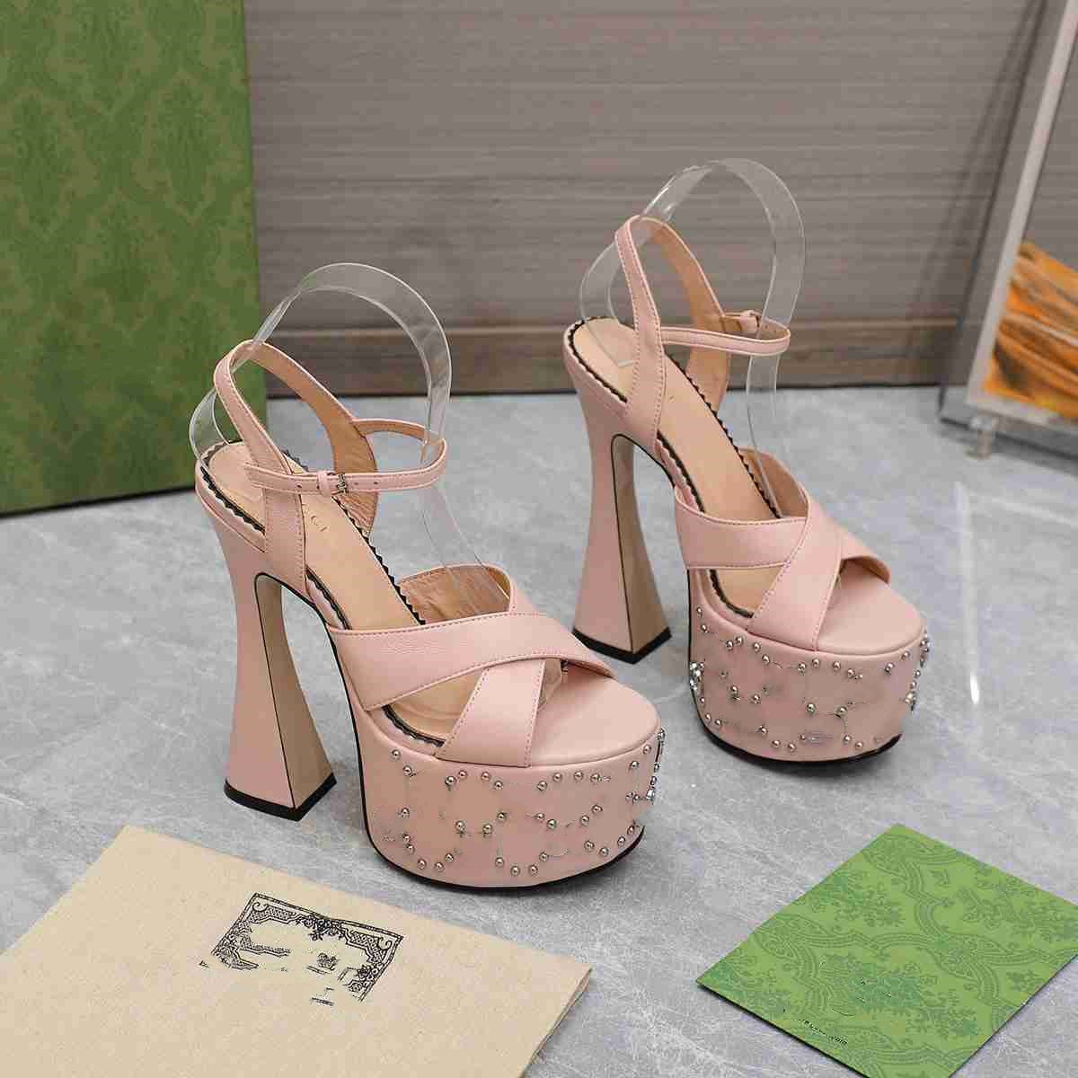 Sandals Womens High Heel Riveted Shoes Designer Brand Factory GGity Thick Sole Shoe Summer Thick Heel Open Toe Round Toe Wedding Shoes g9a
Sandals Womens High Heel Riveted Shoes Designer Brand Factory GGity Thick Sole Shoe Summer Thick Heel Open Toe Round Toe Wedding Shoes g9a