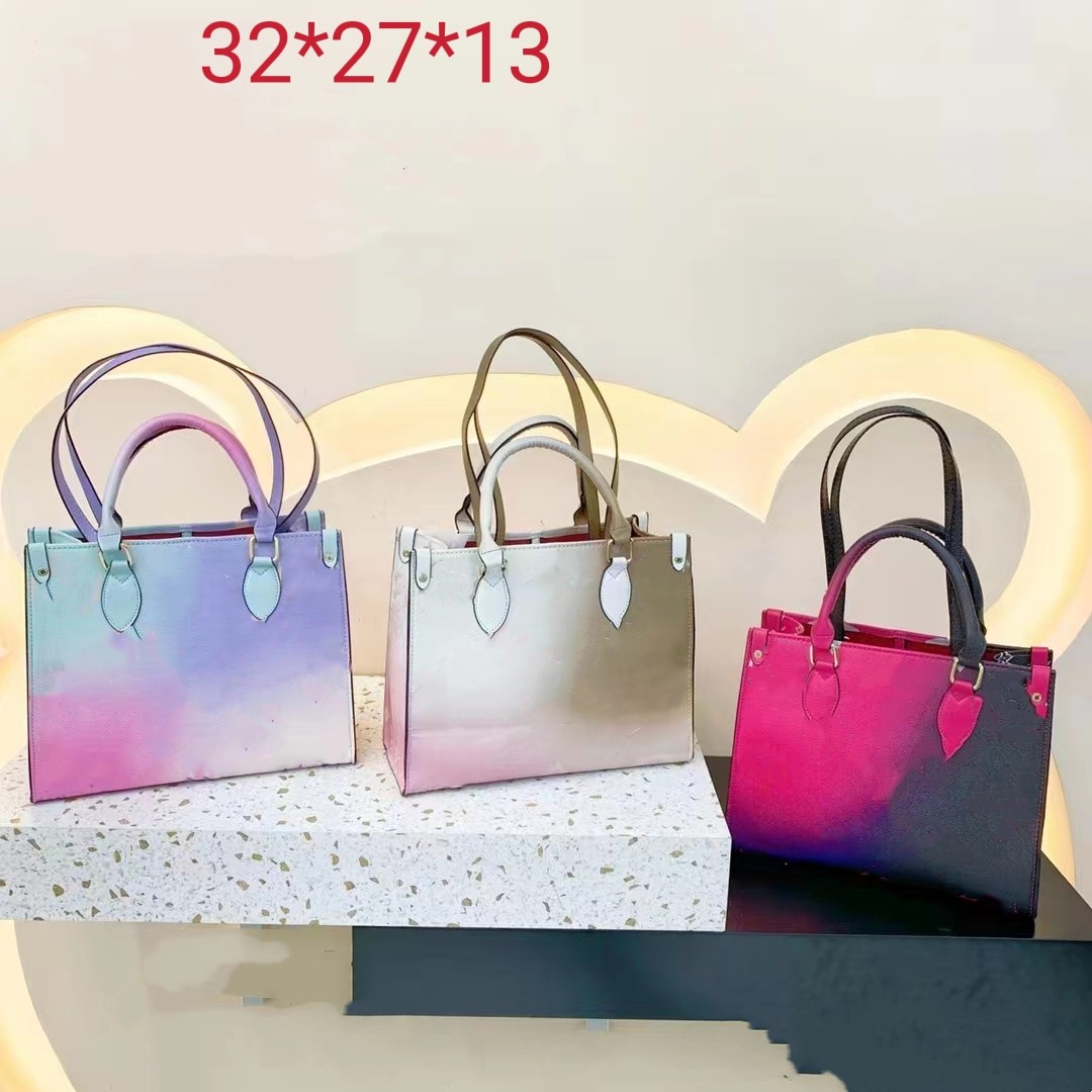 Luxury Girls letter printed square handbags big kids clouds single shoulder bag fashion children PU leather messenger tote bag A8786, Mix colors
Luxury Girls letter printed square handbags big kids clouds single shoulder bag fashion children PU leather messenger tote bag A8786, Mix colors