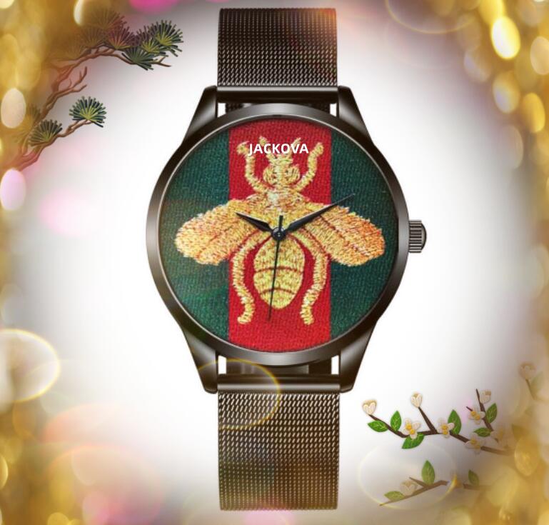 Hottest fashion men bee tiger snake dial watch big diamonds ring bezel Sapphire Cystal Male nylon fabric leather Steel Band Quartz Movement Leisure Wristwatch, As pic
Hottest fashion men bee tiger snake dial watch big diamonds ring bezel Sapphire Cystal Male nylon fabric leather Steel Band Quartz Movement Leisure Wristwatch, As pic