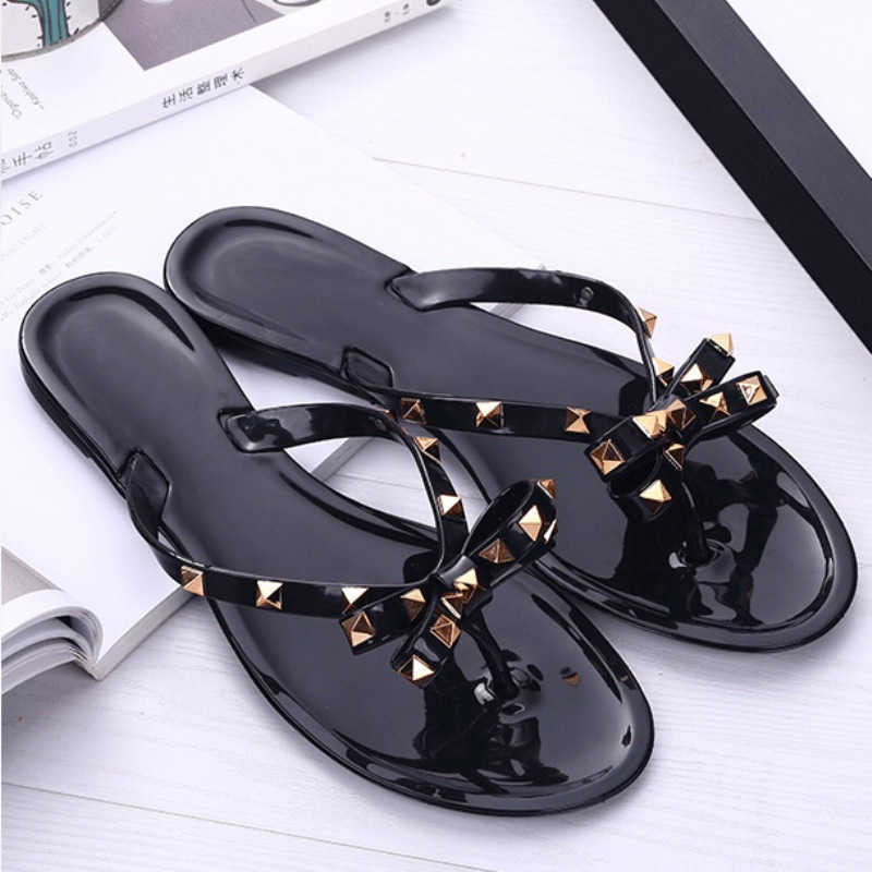 New Fashion Designer Women Slippers Rivet Technology Summer Beach Sandals Jelly Crystal Shoes Without Logo, Apricot
New Fashion Designer Women Slippers Rivet Technology Summer Beach Sandals Jelly Crystal Shoes Without Logo, Apricot