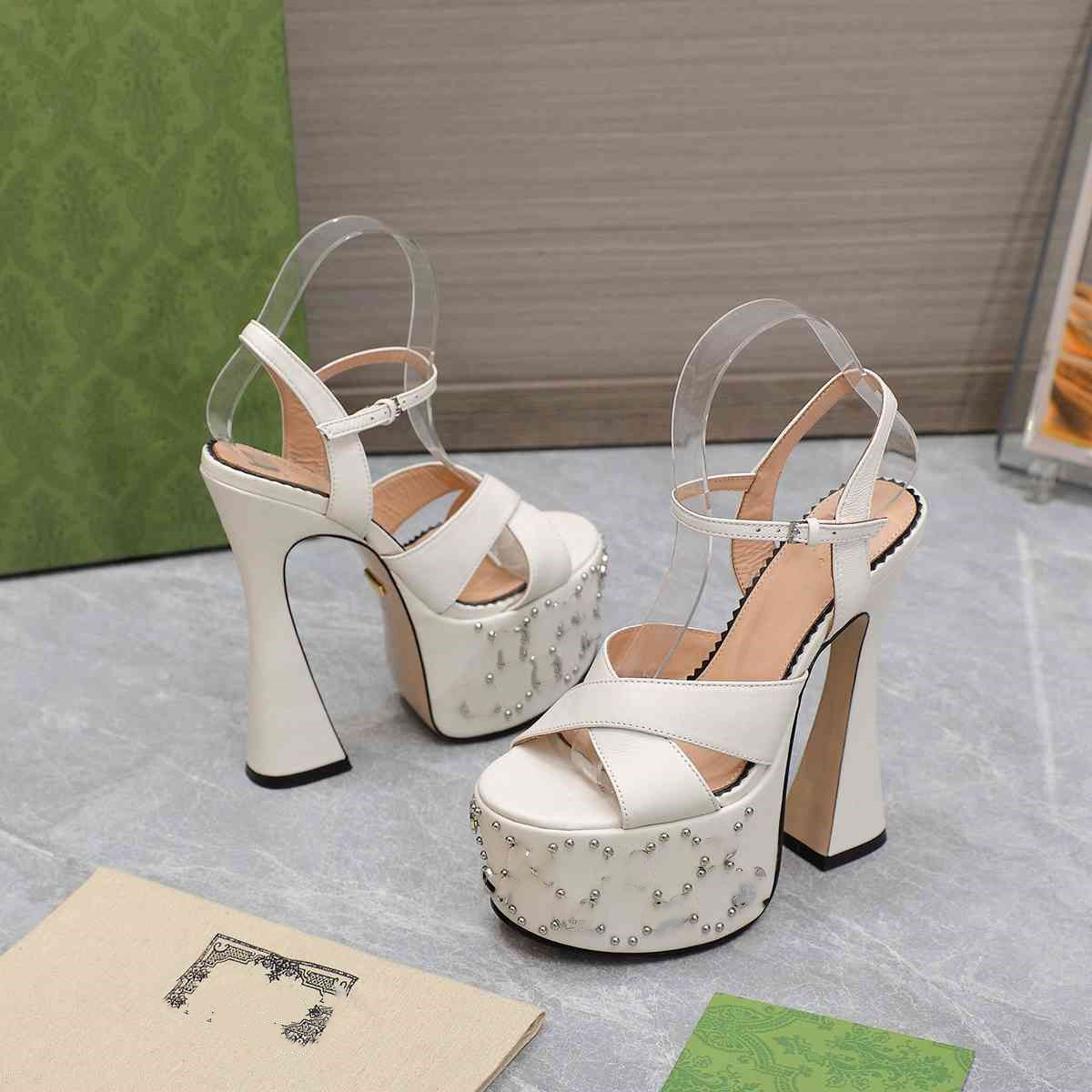 Sandals Womens High Heel Riveted Shoes Designer Brand Factory GGity Thick Sole Shoe Summer Thick Heel Open Toe Round Toe Wedding Shoes g9b
Sandals Womens High Heel Riveted Shoes Designer Brand Factory GGity Thick Sole Shoe Summer Thick Heel Open Toe Round Toe Wedding Shoes g9b