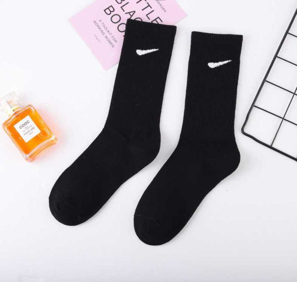 Luxury Men's Fashion Socks Women's Hook Brand Stockings Designers Candy Colorful Medium Long Women Men Couple's Stocking Breathable Yoga Fy1a, Blue
Luxury Men's Fashion Socks Women's Hook Brand Stockings Designers Candy Colorful Medium Long Women Men Couple's Stocking Breathable Yoga Fy1a, Blue