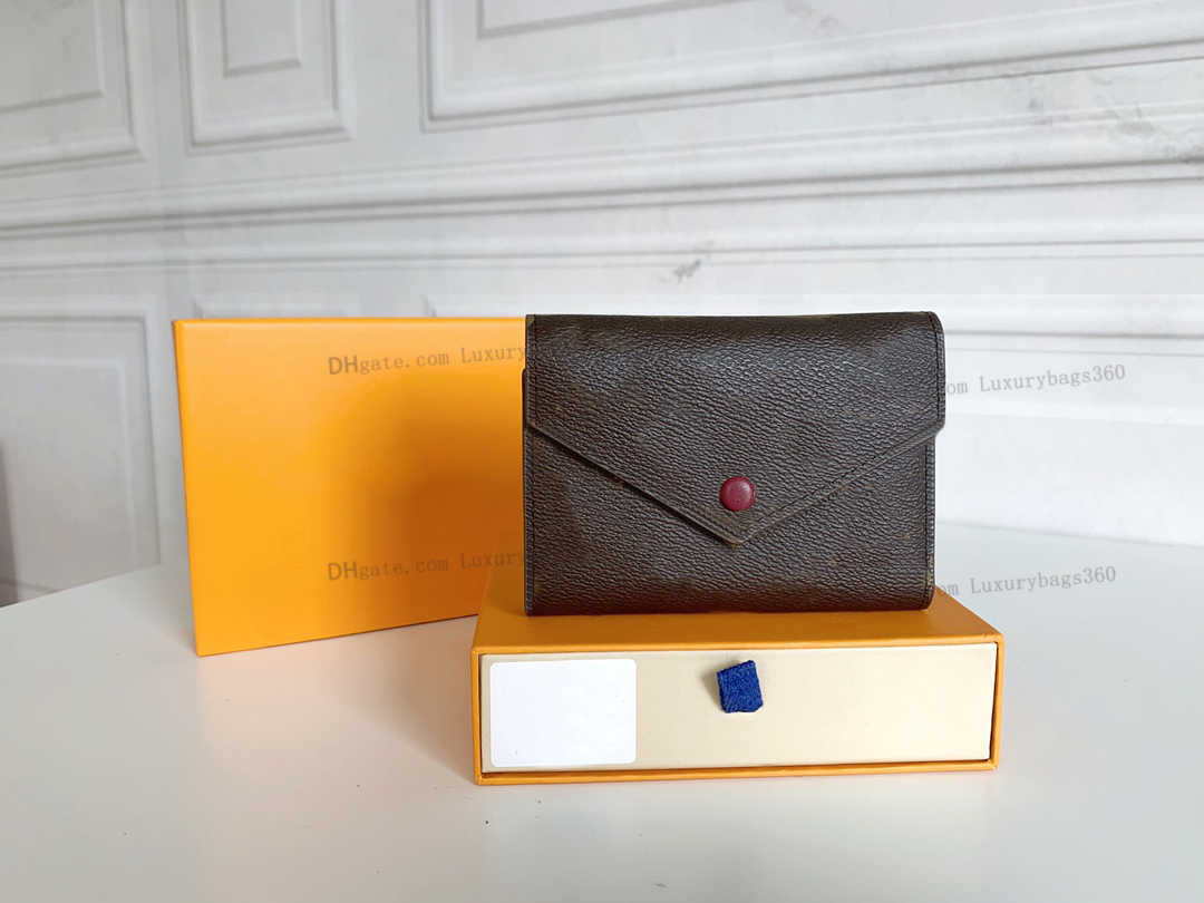 Ultra-low Price Promotion Luxury Fashion Designer Women Men Short Wallet Brand Original Box Card Holder Checked Flower Mans For Leather Free Delivery, 03#
Ultra-low Price Promotion Luxury Fashion Designer Women Men Short Wallet Brand Original Box Card Holder Checked Flower Mans For Leather Free Delivery, 03#